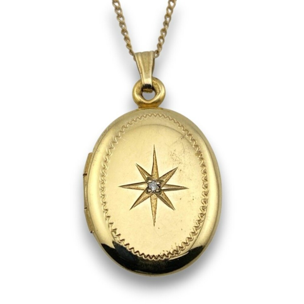 Vintage Winard Gold Filled Oval Locket Star and Diamond Necklace 17 Inches